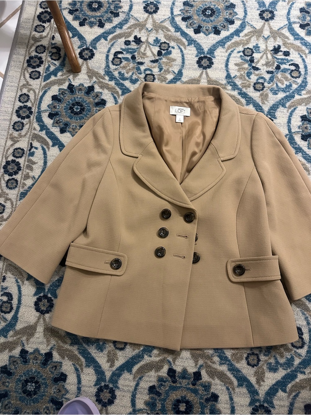 Ann Taylor LOFT Beige Short-Sleeve Jacket Size 8